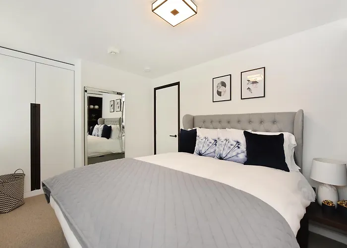 James Street Serviced Apartments By Globe Apartments